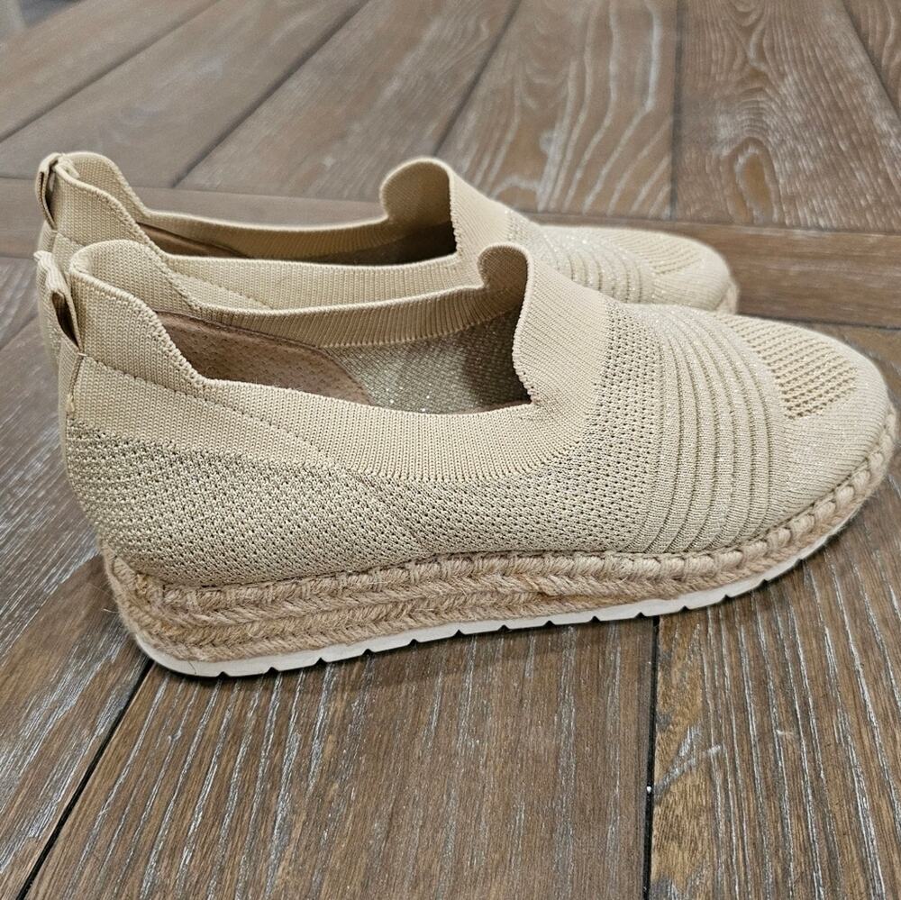 ADRIENNE VITTADINI Niko Size 8.5 M